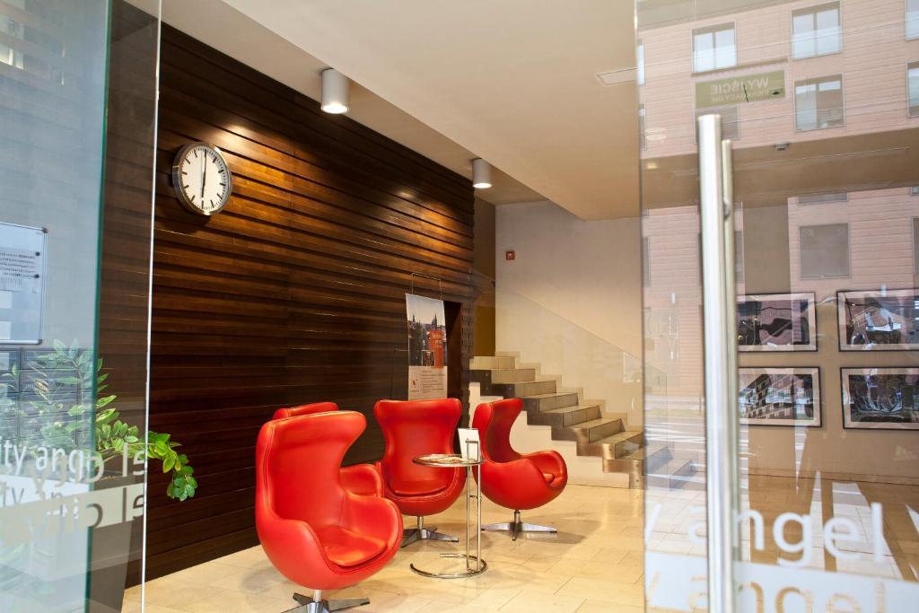 Angel City Center Krakow Aparthotel 외부 사진