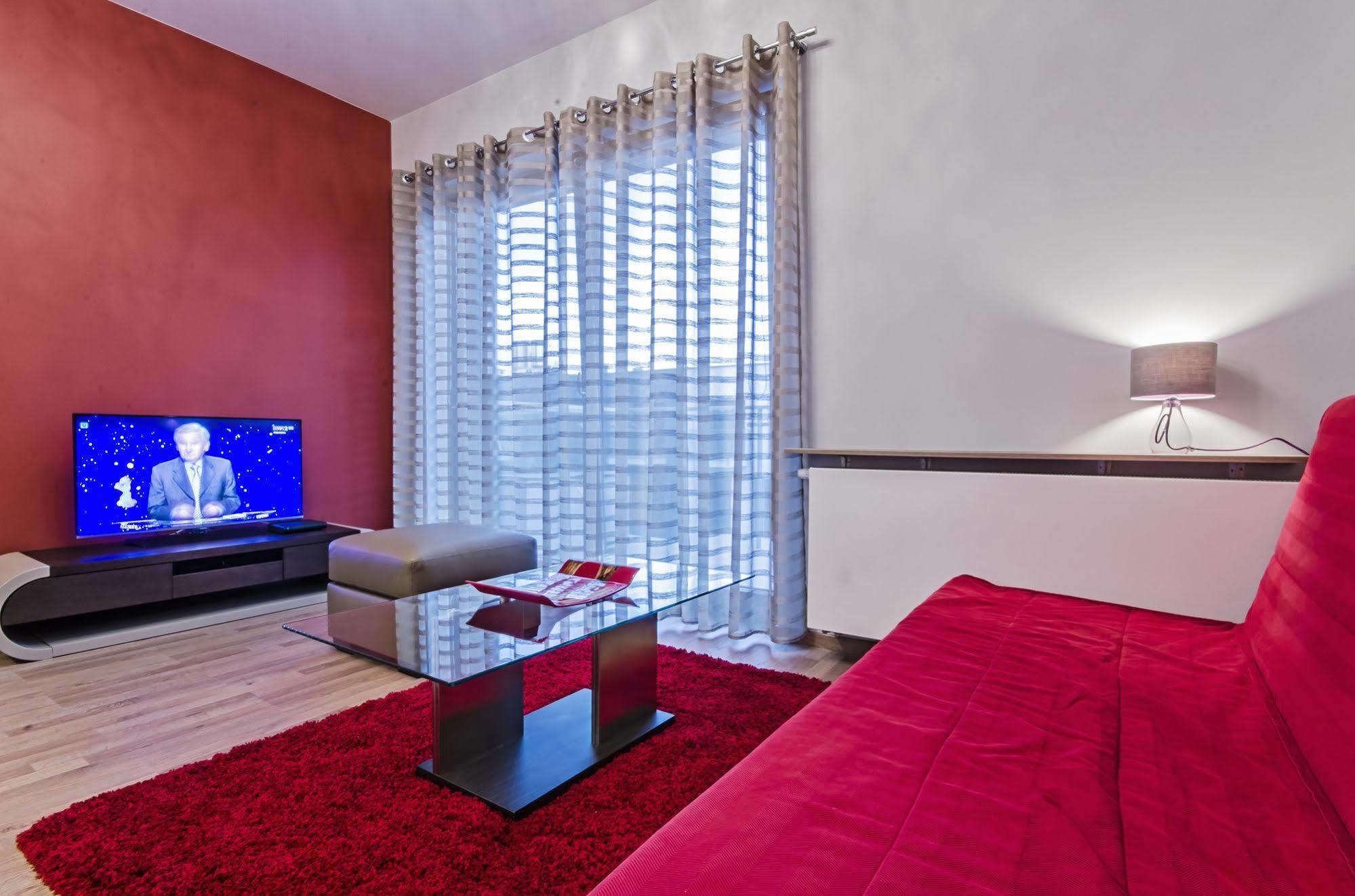 Angel City Center Krakow Aparthotel 외부 사진