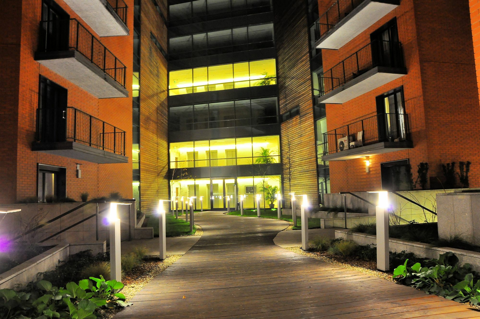 Angel City Center Krakow Aparthotel 외부 사진